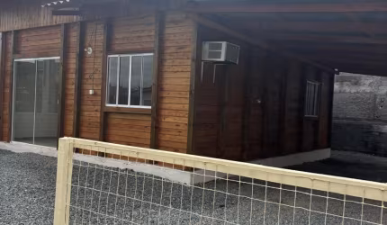 Casa para Alugar em Itajuba – Barra Velha  R$ 2.400,00/mês com taxas inclusas