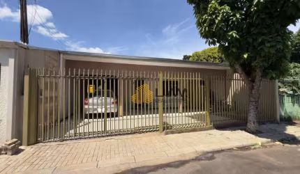 Casa com 2 dormitórios à venda, 150 m² por R$ 430.000,00 - Profilurb I - Foz do Iguaçu/PR