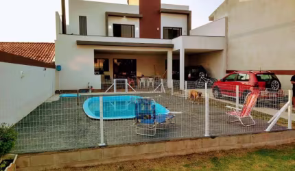 Casa com 4 dormitórios à venda - Praia Do Meio - Palhoça/SC
