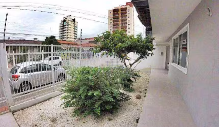 Casa 3 dormitórios com 137m2 à venda no Kobrasol - São José/SC