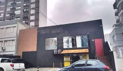 Imóvel COMERCIAL e RESIDENCIAL, 04 Ambientes - Coqueiros - Santa Catarina