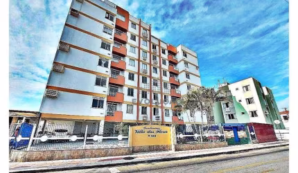 Apartamento com 2 dormitórios à venda, 60 m² por R$ 390.000,00 - Praia Comprida - São José/SC