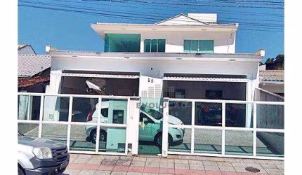 Casa com 4 dormitórios à venda, 320 m² por R$ 1.500.000,00 - Praia Comprida - São José/SC