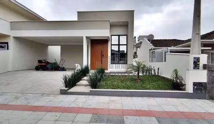 Pronta pra morar  Aceita permuta até 400 mil Nova Casa com 3 dormitórios 137 m² Privativos - Praia de Fora - Palhoça/SC