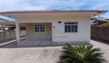 Casa com 3 dormitórios à venda, 80 m² por R$ 658.000,00 - Fazenda da Armação - Governador Celso Ramos/SC