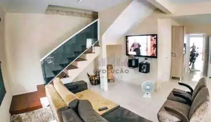 CASA 4 Quartos, 1 Suíte, 3 Vagas - Alto Aririú - Santa Catarina