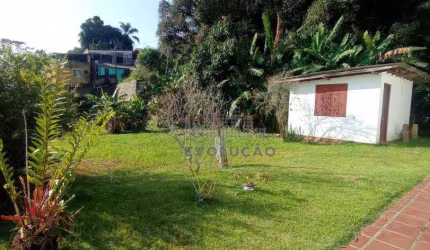 Amplo terreno na Costeira do Pirajubaé,  em Florianópolis, com 2833 m², com viabilidades para edificio Residencial, com 50,00 m de testada.