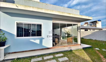 Casa com 05 Dorms na Pinheira próxima ao Mar