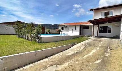 CASA 3 Quartos, 1 Suíte, 3 Vagas - Sul do Rio