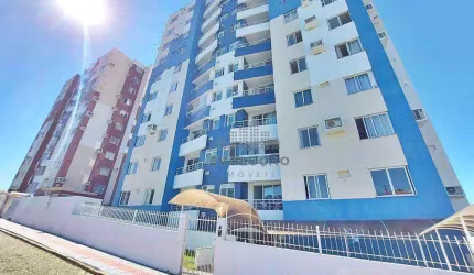 Apartamento com 2 dormitórios à venda, 57 m² por R$ 329.000,00 - Ipiranga - São José/SC