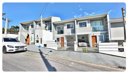 Sobrado à venda, 72 m² por R$ 375.000,00 - Forquilhas - São José/SC