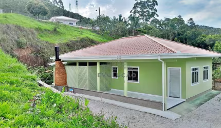 CASA 3 Quartos, 1 Suíte, 1.600m² Terreno - Sorocaba de Fora