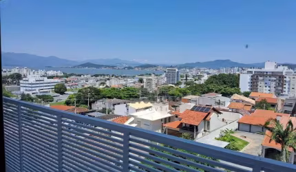 Lindo Apto com vista mar, 03 Dorms (1 Suíte) em Capoeiras - Florianópolis SC
