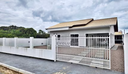Excelente Casa 3 Quartos, 6 Vagas, Edícula - Praia de Fora