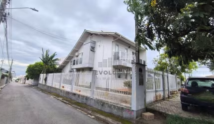 Casa com 5 dormitórios à venda, 142 m² - Capoeiras - Florianópolis/SC