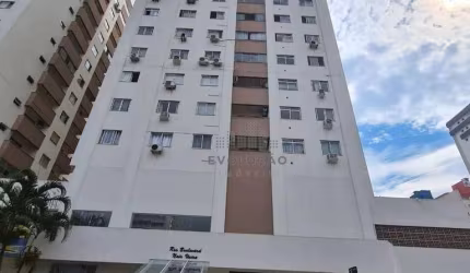 Apartamento com 1 dormitório à venda, 41 m² por R$ 360.000,00 - Campinas - São José/SC