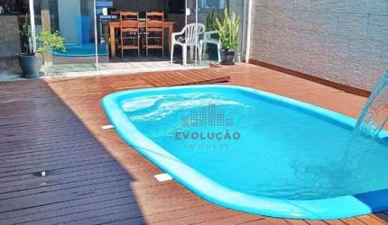 Casa com 2 dormitórios à venda, 250 m² por R$ 600.000,00 - Cidade de Florianópolis - São José/SC