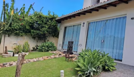 Casa com 5 dormitórios à venda, 335 m² por R$ 2.620.000,00 - Coqueiros - Florianópolis/SC