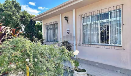 Casa com 3 Dorms e 580 m² de Terreno - Flor de Napolis - São José/SC
