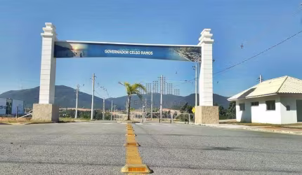 TERRENO COMERCIAL 561 m², Escritura - Nova Celso Ramos
