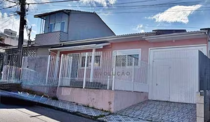 Casa com 4 dormitórios para alugar, 198 m² por R$ 4.965,00/mês - Barreiros - São José/SC
