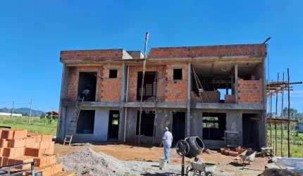 Sobrado Novo com 75 m² - Novo Loteamento Governador Celso Ramos/SC