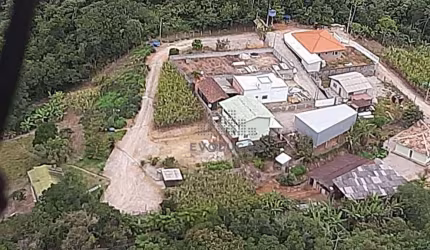Casa e Terreno Amplo, Boa Vista - Biguaçu/SC