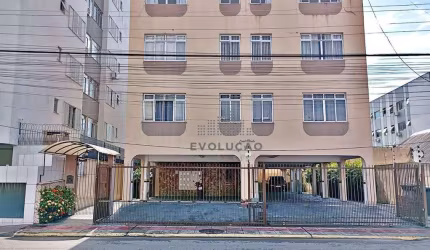 Apartamento com 3 dormitórios para alugar, 78 m² por R$ 3.275,00/mês - Kobrasol - São José/SC