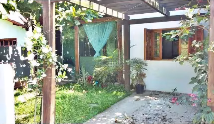 CASA 3 Quartos, 1 Vaga, Jardim - Rio Vermelho