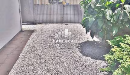 Exelente terreno com viabilidade para 4 andares