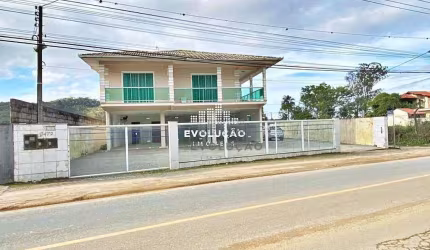 Casa 3 Dormitórios, 1 Suíte - Alto Aririú, Palhoça