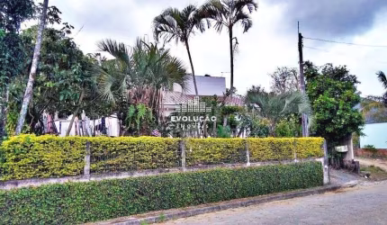 Casa com Terreno - Areias de Baixo - Governador Celso Ramos