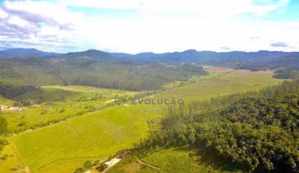 Fazenda a venda, de porteira fechada com 871 hectares, no municipio Canelinha, litoral de Santa Catarina.