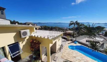 Casa com 4 dormitórios ,Piscina - Centro - Florianópolis/SC