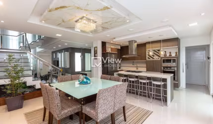 Casa com 4 quartos à venda na Rua Adalberto Ferruci Pereira, 459, Boqueirão, Curitiba, 330 m2 por R$ 1.890.000