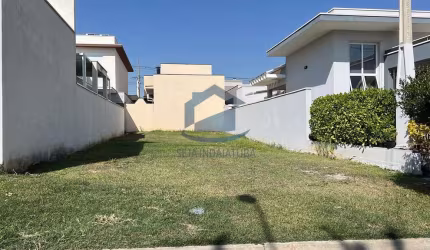 Terreno em condomínio fechado à venda na Avenida Antonio José Petrilli, Jardim Park Real, Indaiatuba por R$ 340.000