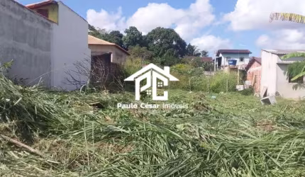 Terreno 15x30 com total de 450m2, próximo a rodovia.  Terreno com documento particular de compra e venda.