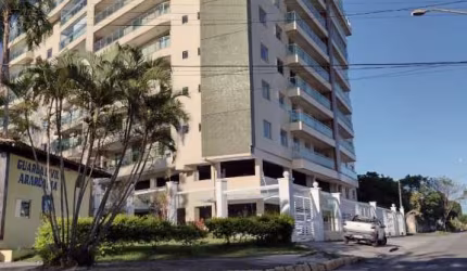 Excelente cobertura com 04 quartos, sendo 04 suítes, uma com closet, ótima sala, lavabo, varandas com vista total para lagoa, com área gourmet, banhei