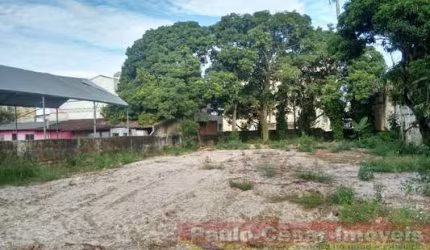 Terreno à venda no Centro de Araruama-RJ com 1.200,00 m² de área - Oportunidade única!