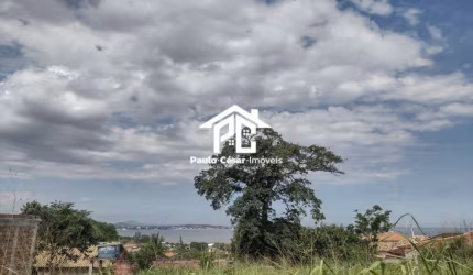 Terreno em ótima localização com vista total para lagoa, local alto e com bom acesso.  Terreno com área total 320m2.