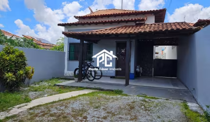 Imperdível! Casa à venda em Araruama-RJ, no Parque Hotel: 2 quartos, 1 suíte, 1 sala, 2 banheiros, 1 vaga de garagem, 81,98m².