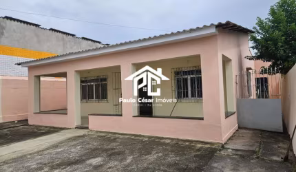 Imperdível Casa de 3 Quartos com Suíte e Garagem em Araruama-RJ!