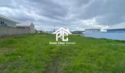 Excelente terreno com 360m², em condomínio com total segurança e infra-estrutura, restaurante, piscina, campo de futebol, quadra, mirante com salão de