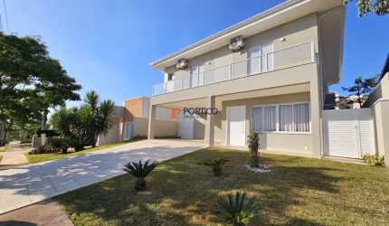 Casa 4 suítes excelente quintal em condomínio na cidade de Paulínia