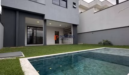 Sobrado com 4 suítes e piscina no condomínio Club Portinari Paulínia!