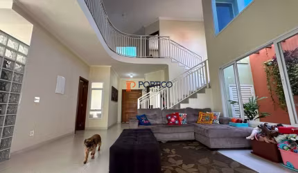 Sobrado à venda próximo ao lago, em Paulínia/SP