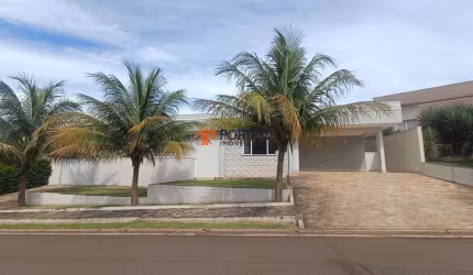 Casa Térrea com 3 Suítes e Piscina Aquecida - Terras do Cancioneiro - Paulínia