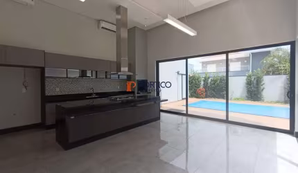 Casa Térrea com 3 Suítes + Piscina e Escritório em condomínio em Paulínia