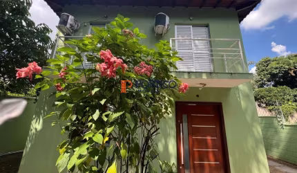 Casa sobrado à venda no bairro Bosque de Barão em Barão Geraldo Campinas/SP