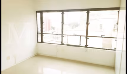 Vila Mariana, locação e venda: CONJ. comercial. ÁU 106,73 de  e ÁT 204,00